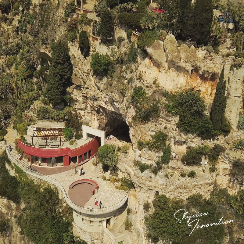 Le Rocher de Monaco et le Jardin Exotique vus du ciel